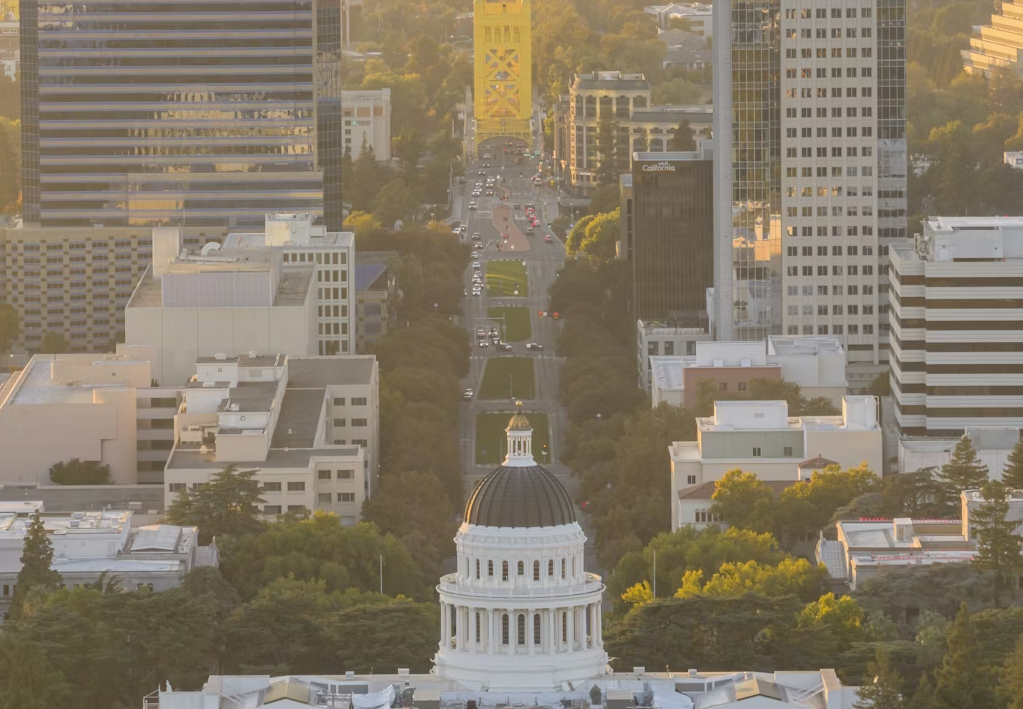 California Labor Laws and Compliance 3 - Banner