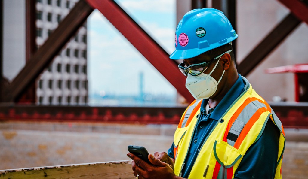 Closing the Frontline Technology Gap - How UKG Is Rethinking the Employee Experience - Banner